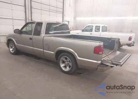 2001 Chevrolet S Truck S10 из США, поврежденный, VIN 1GCCS195418206226